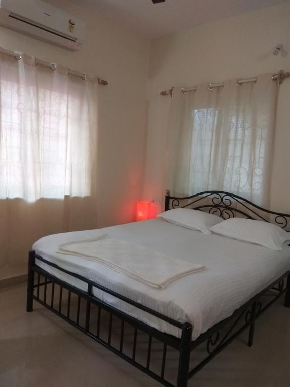 Guitar Home Stays แคนโดลิม ภายนอก รูปภาพ